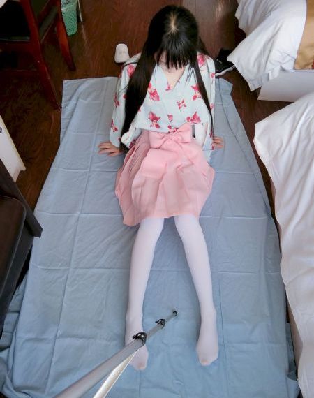 丝袜老师自慰av不卡一区_1080P在线播放观看