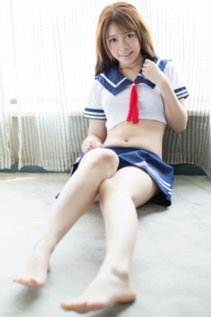 欧美走秀款女装夏_4K电影完整版